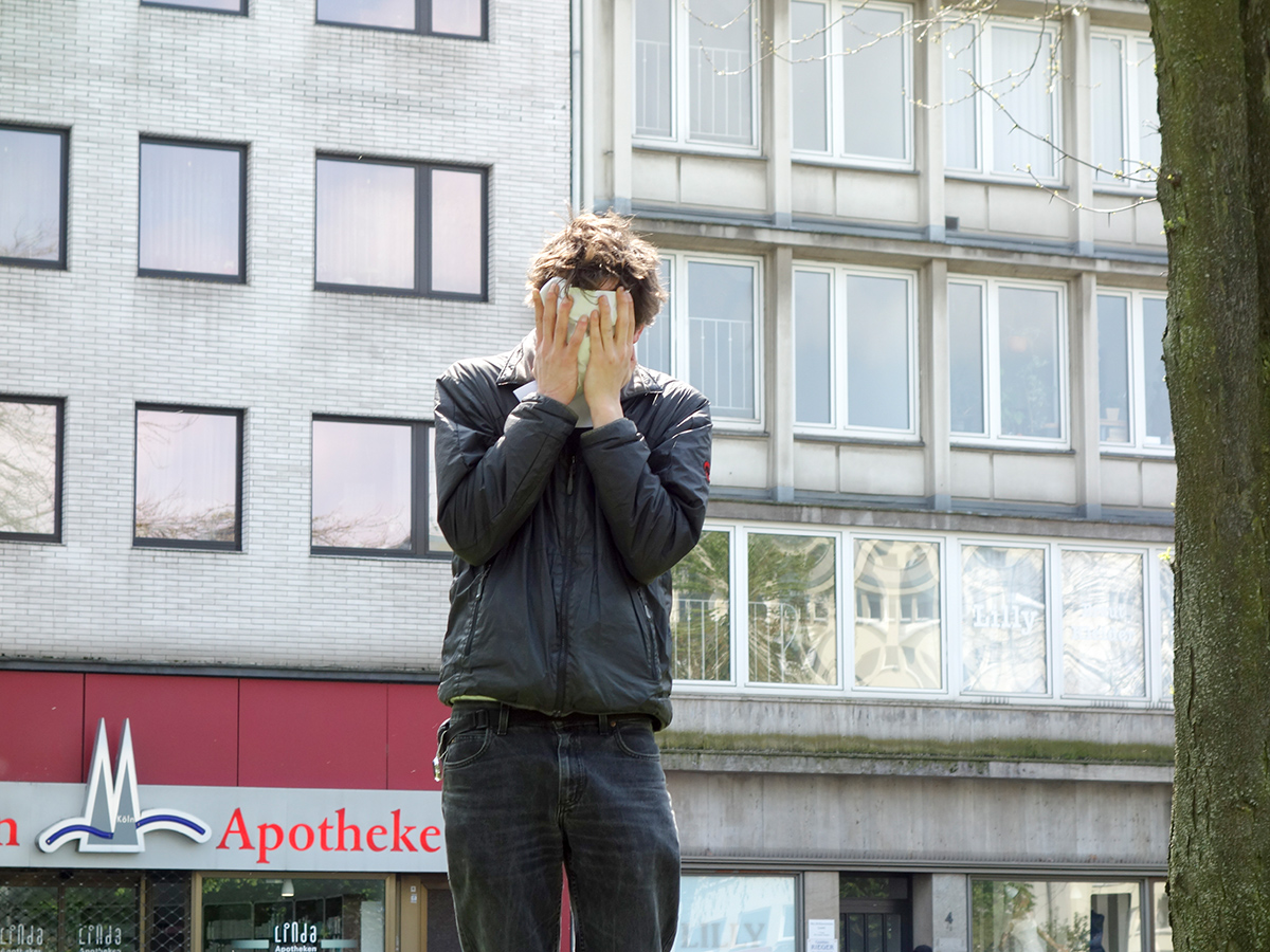 Thomas Reul; Photo: Christiane Obermayr; Open Source Group-Performance, 10.05.2016, Ebertplatz Cologne